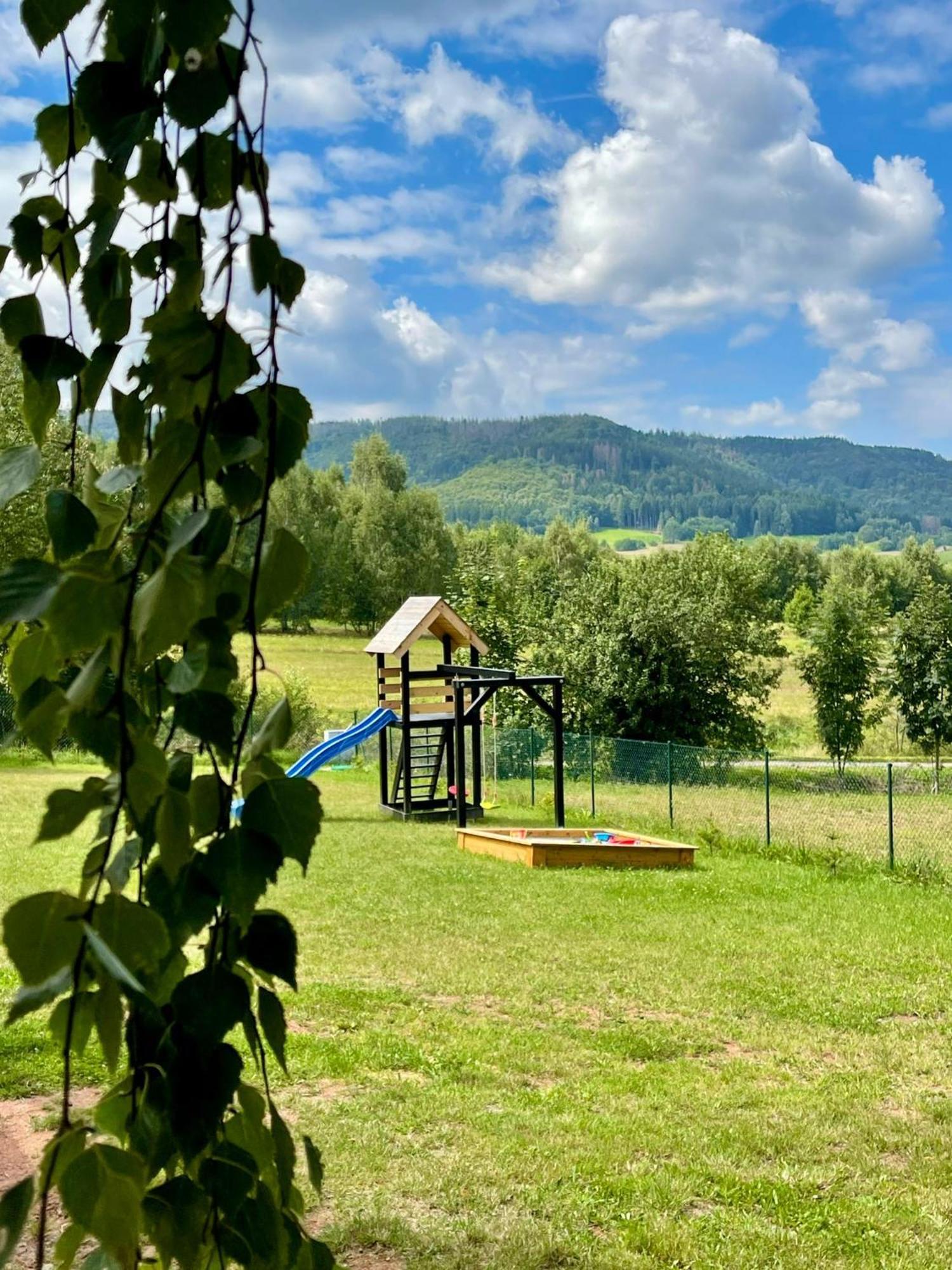 Brda Na Skraju Lasu Wambierzyce Exterior foto